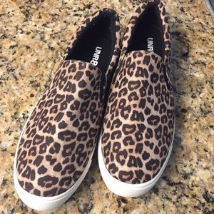 Leopard print slip on (new)